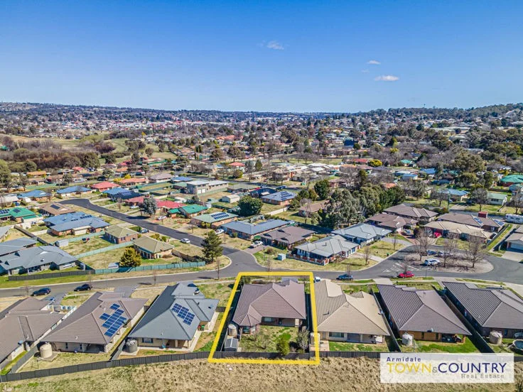 Additional image 18 of 28 Albion Close, Armidale NSW 2350