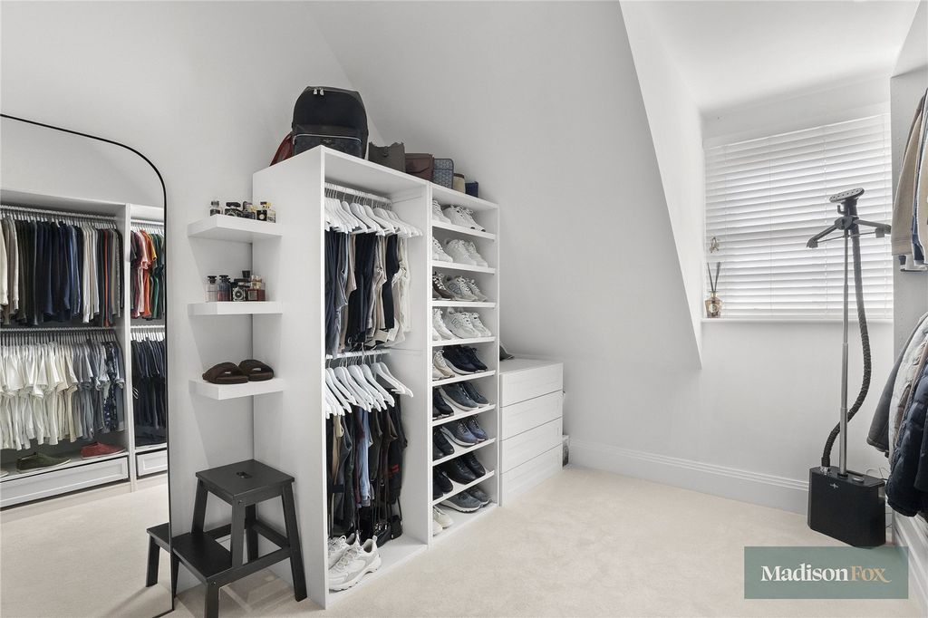 Additional image 17 of 3 bed flat for saleManor Road, Chigwell, Essex IG7