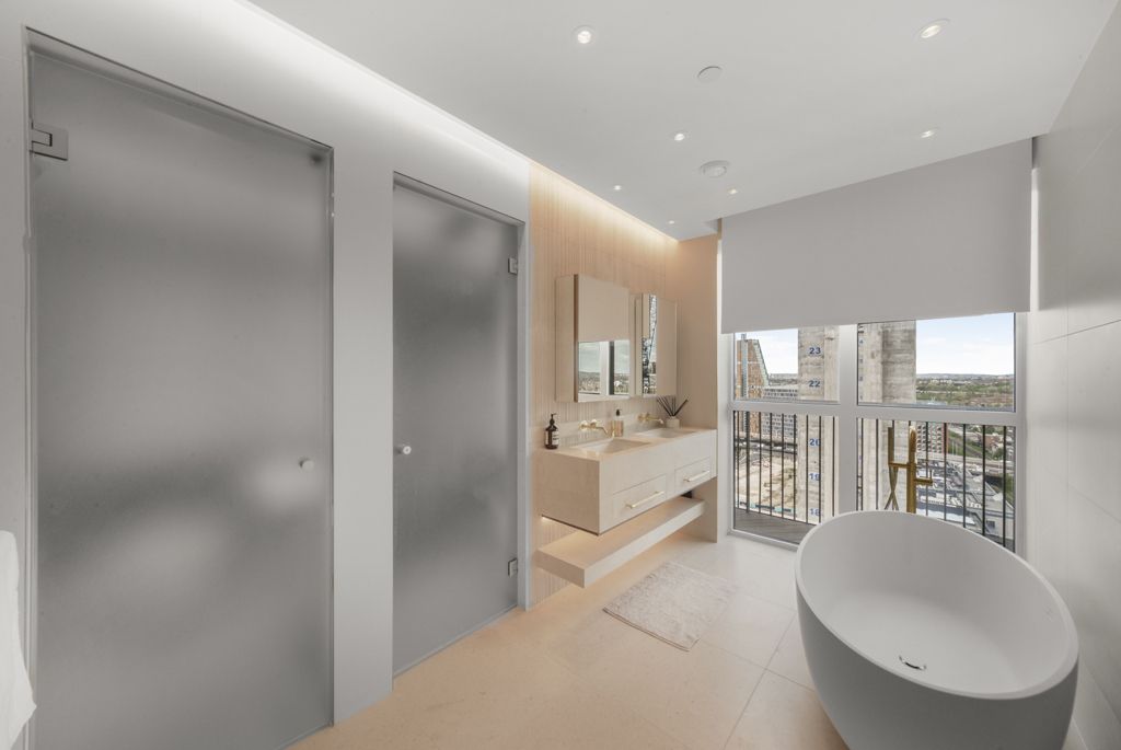 Additional image 25 of 3 bed flat for saleCascade Way, White City W12