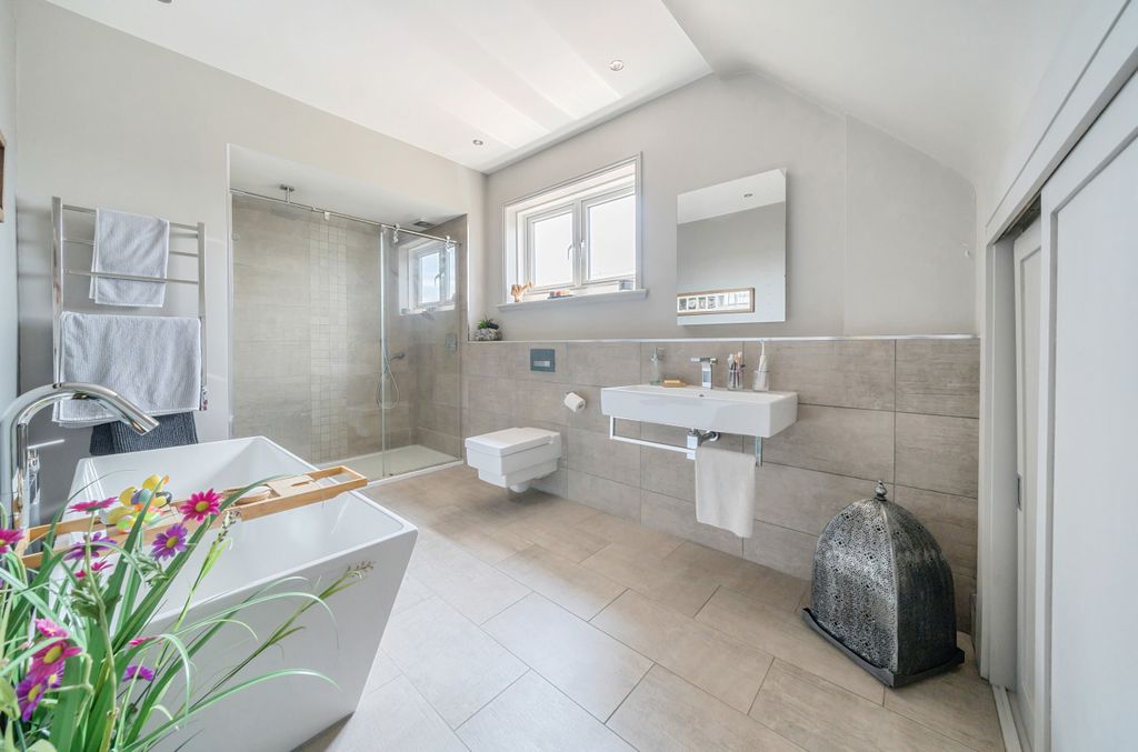 Additional image 25 of 6 bed detached house for salePark Farm Road, Bickley, Kent BR1