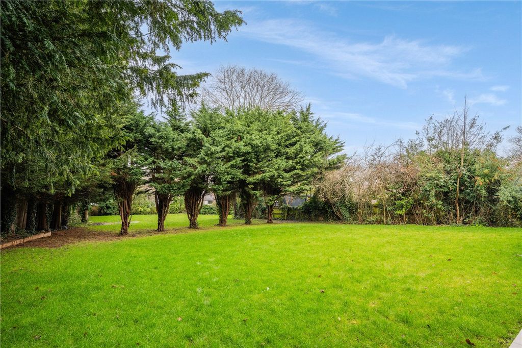 Additional image 34 of 5 bed detached house for saleDurham Avenue, Bromley BR2