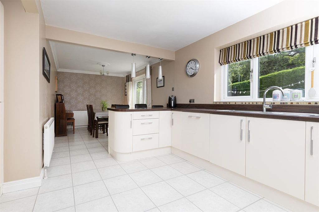 Additional image 7 of 4 bed detached house for saleDaisy Road, Brighouse HD6