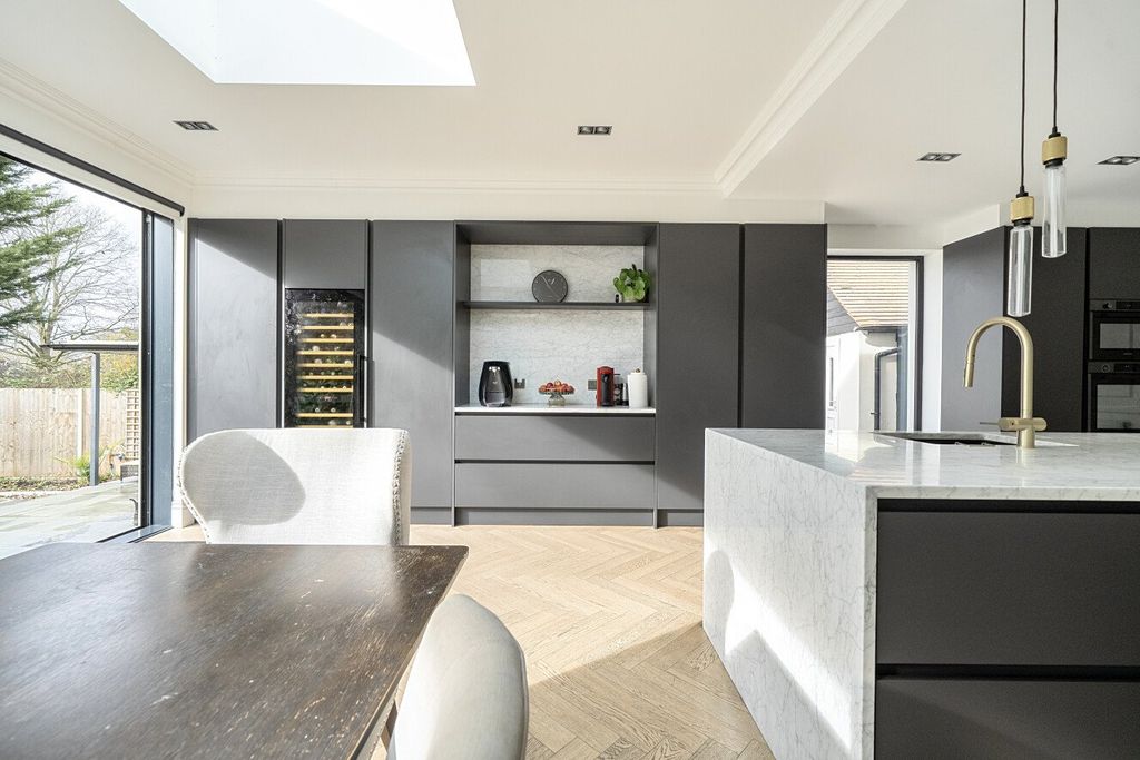 Additional image 18 of 5 bed detached house for saleBromley Common, Bromley BR2