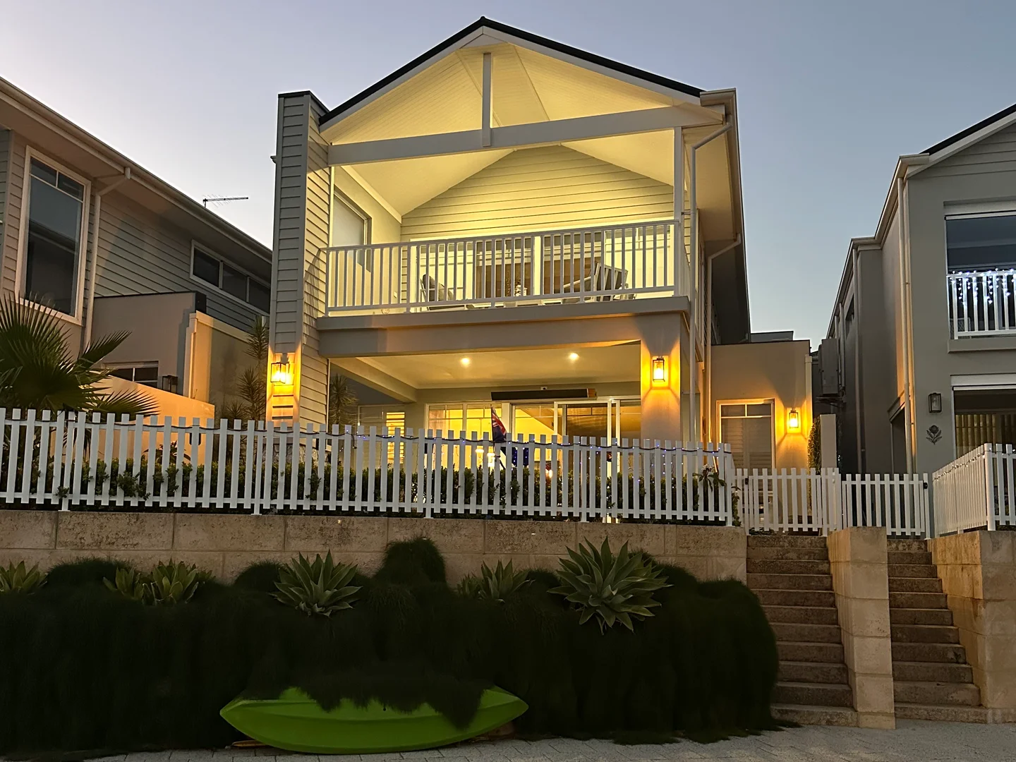 Townhouse 16/127 Waterlily Drive, Dudley Park WA 6210