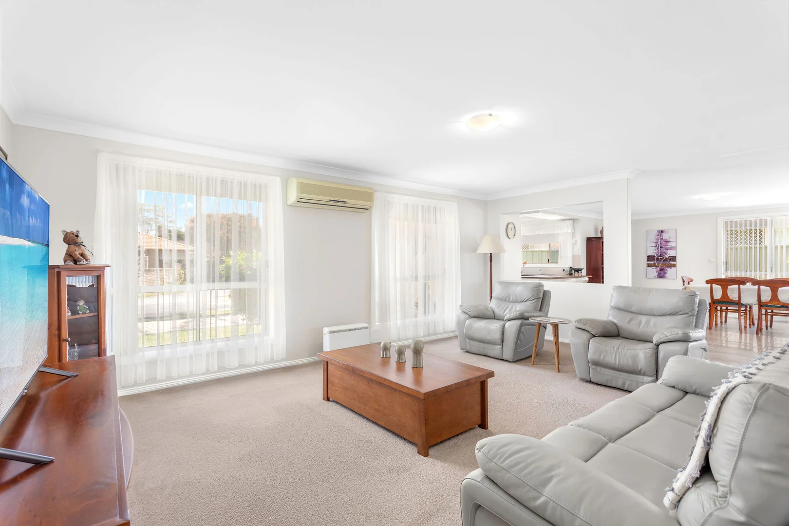 1 Cedar Grove, Forster NSW 2428 photo 2