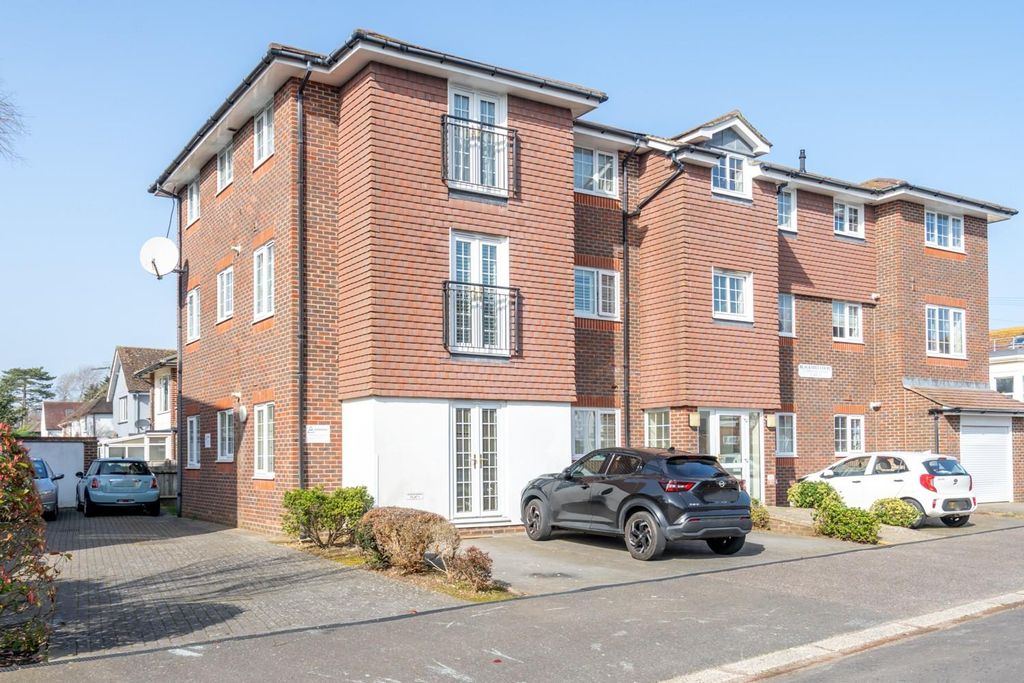 2 bed flat for salePrincess Avenue, Aldwick, Bognor Regis PO21