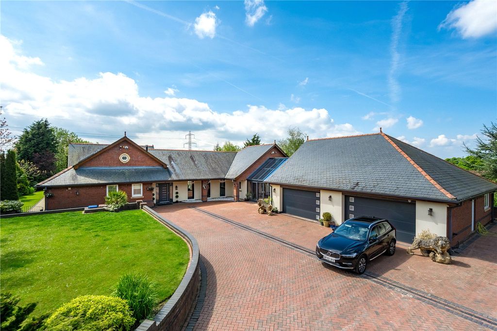 Additional image 2 of 5 bed detached house for saleSandy Lane, Brindle, Lancashire PR6