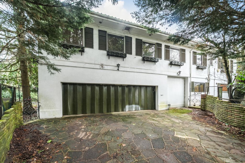Additional image 20 of 6 bed detached house for saleSouth Hill Road, Bromley BR2