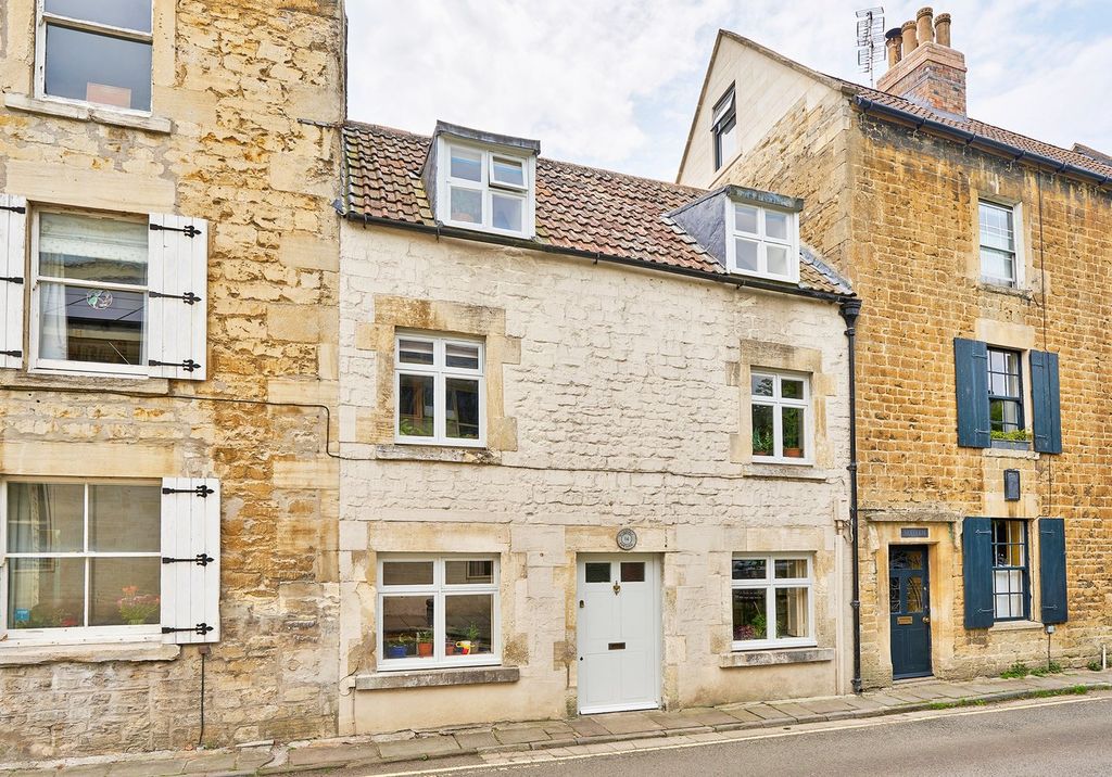 2 bed terraced house for saleBridge Street, Bradford-On-Avon BA15