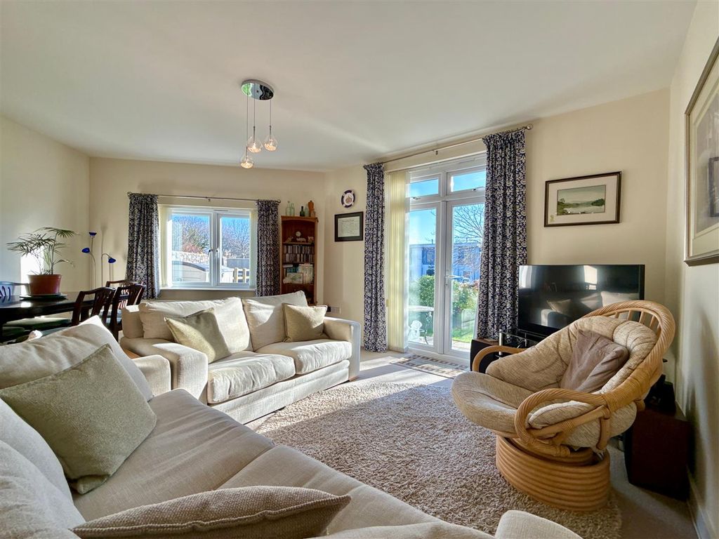 Additional image 3 of 2 bed flat for saleSt. Marys Hill, Brixham TQ5
