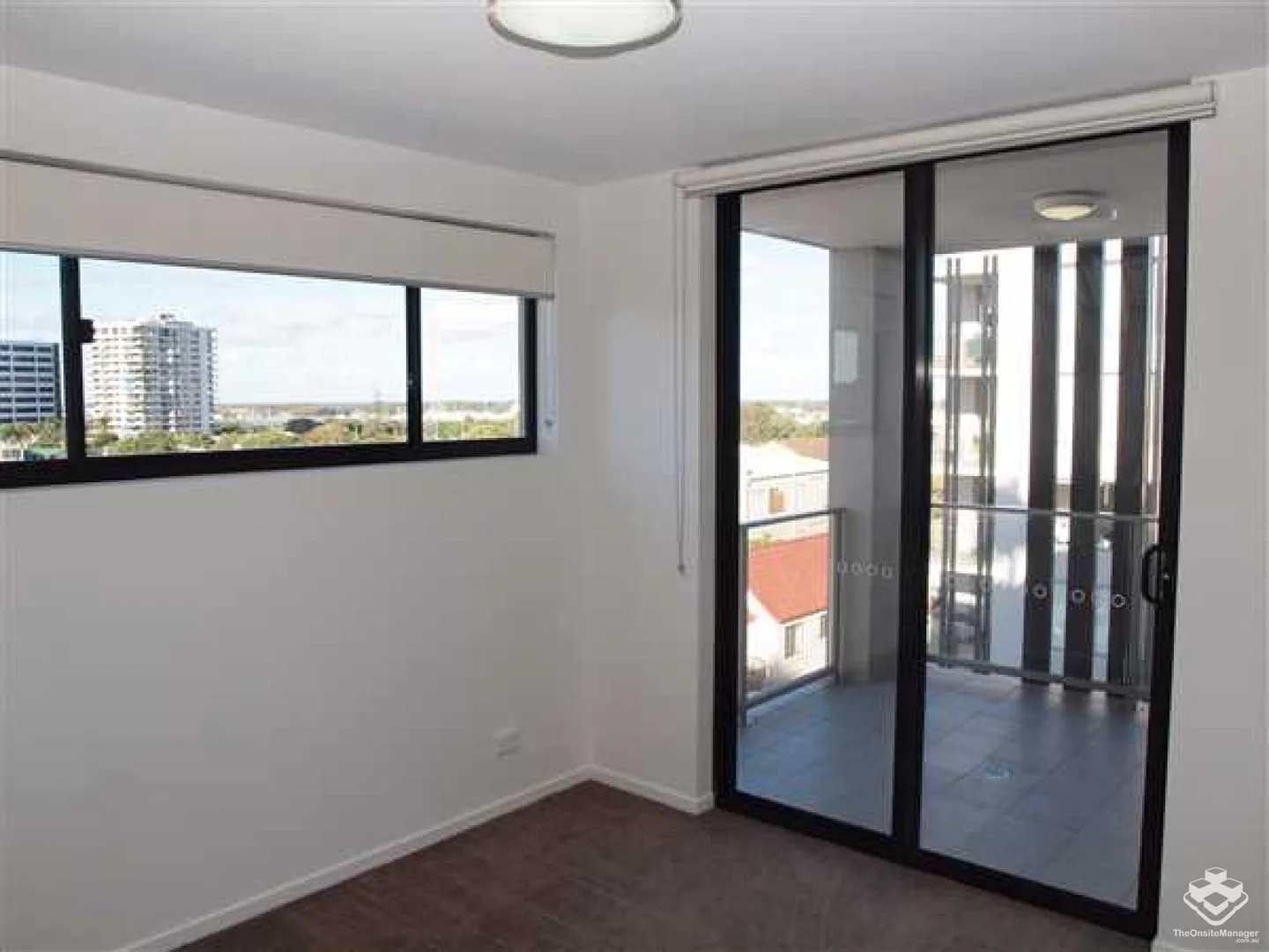 Additional image 8 of ID:21173848/43 Lenneberg Street, Southport QLD 4215