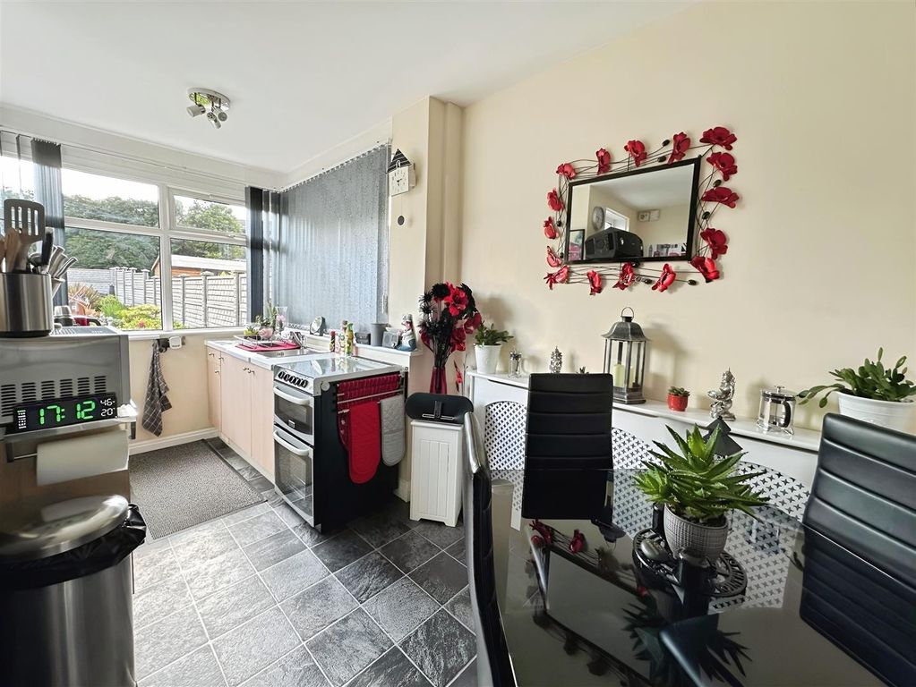 Additional image 10 of 2 bed town house for saleMount Grove, Bradford BD2