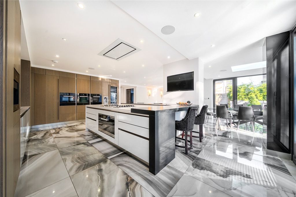 Additional image 4 of 5 bed detached house for saleSundridge Avenue, Bromley BR1