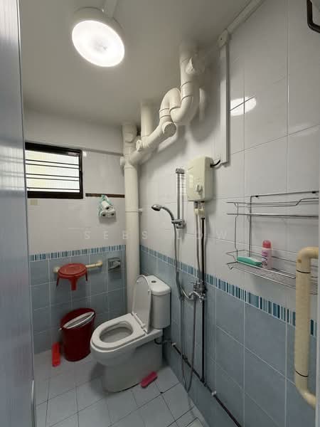 685 Hougang Street 61 photo 5