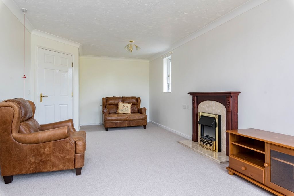Additional image 6 of 1 bed flat for saleGeorgian Court, Spalding, Lincolnshire PE11