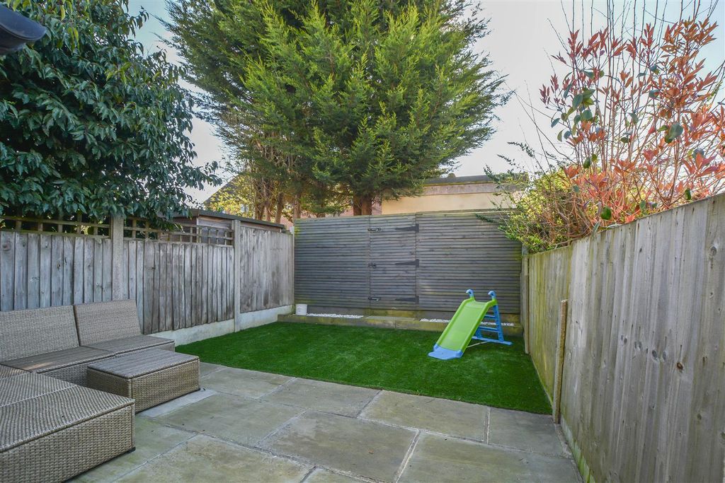 Additional image 15 of 3 bed terraced house for saleWoodman Road, Warley, Brentwood CM14
