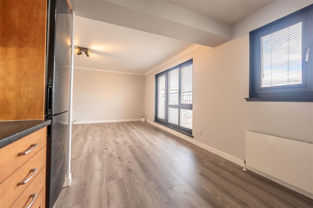 Additional image 7 of 2 bed flat for saleMonart Road, Perth PH1