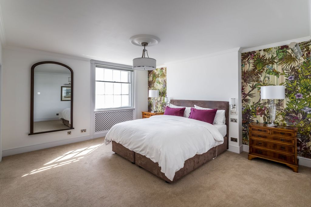 Additional image 15 of 6 bed property for saleMarine Parade, Brighton BN2