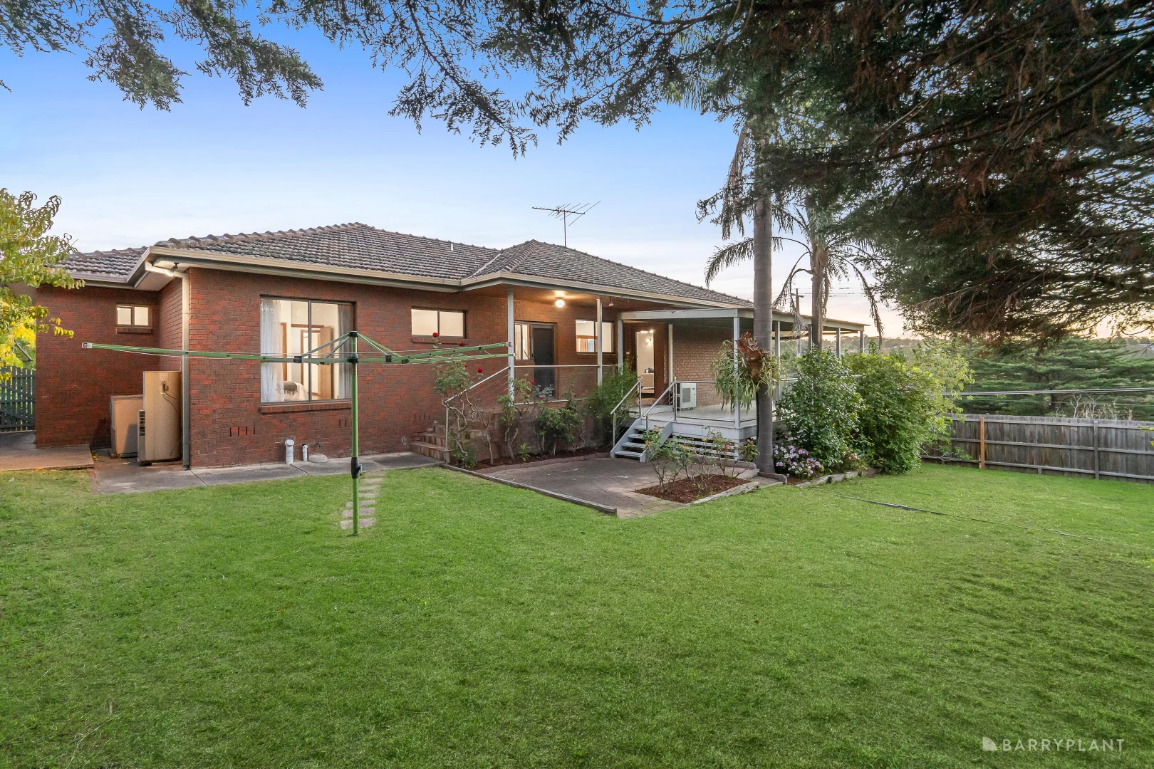 Additional image 10 of 6 Chestnut Court, Doncaster East VIC 3109