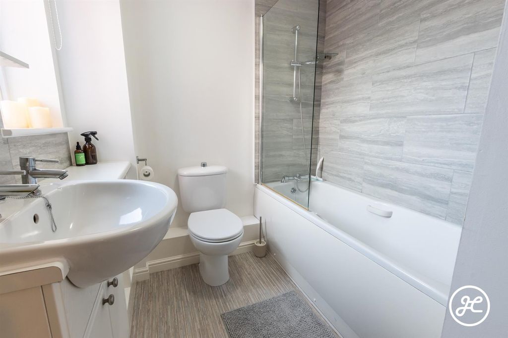 Additional image 14 of 2 bed flat for saleLords Way, Bridgwater TA6