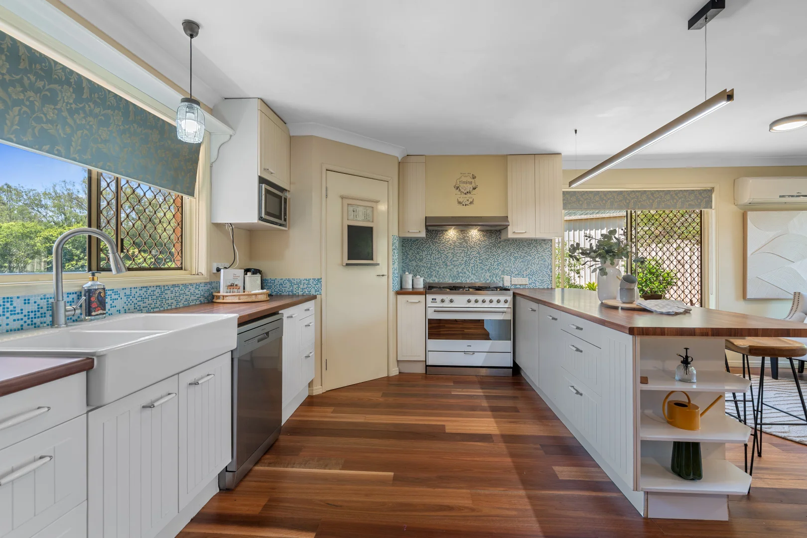 Additional image 2 of 58 Fawkner Crescent, Barellan Point QLD 4306