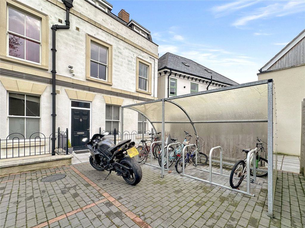 Additional image 21 of 2 bed flat for saleOakfield Street, Blandford Forum, Dorset DT11