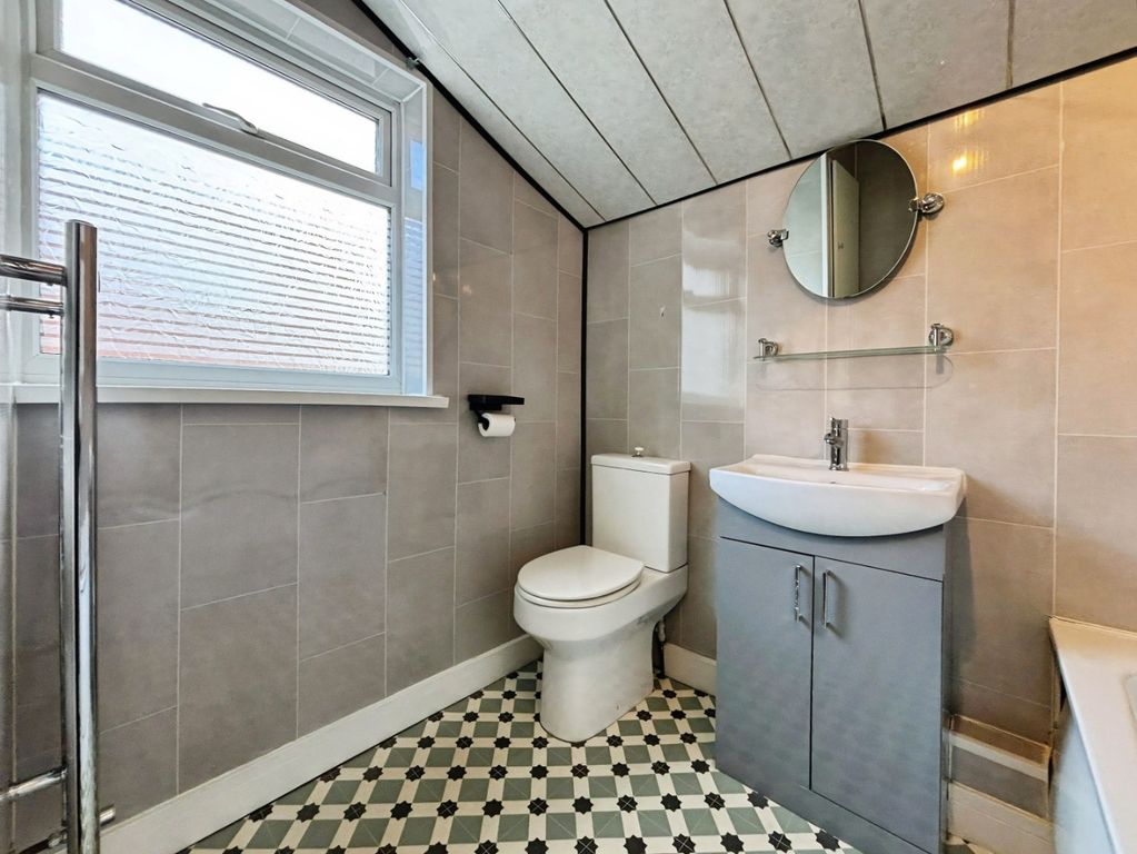 Additional image 8 of 2 bed flat for saleEgerton Road, South Shields NE34