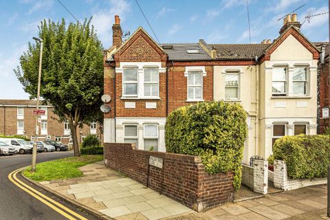 Cargill Road, Earlsfield SW18