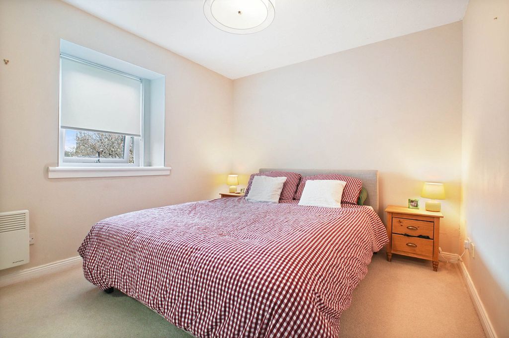 Additional image 5 of 2 bed flat for salePowmill Gardens, Prestwick KA9