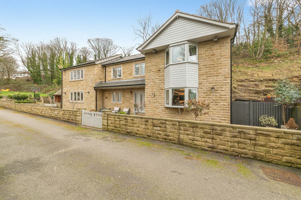 Additional image 23 of 5 bed detached house for saleBlackbrook Court, Brighouse HD6