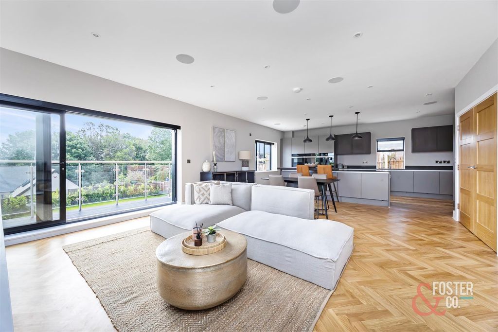Additional image 3 of 6 bed detached house for saleWithdean Road, Brighton BN1