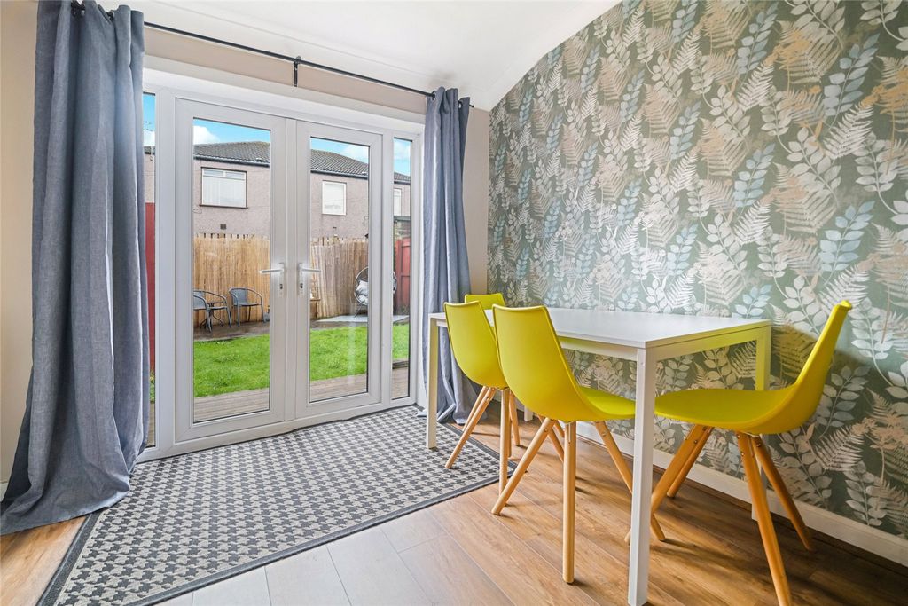 Additional image 7 of 3 bed flat for saleKingsbridge Drive, Rutherglen, Glasgow, South Lanarkshire G73