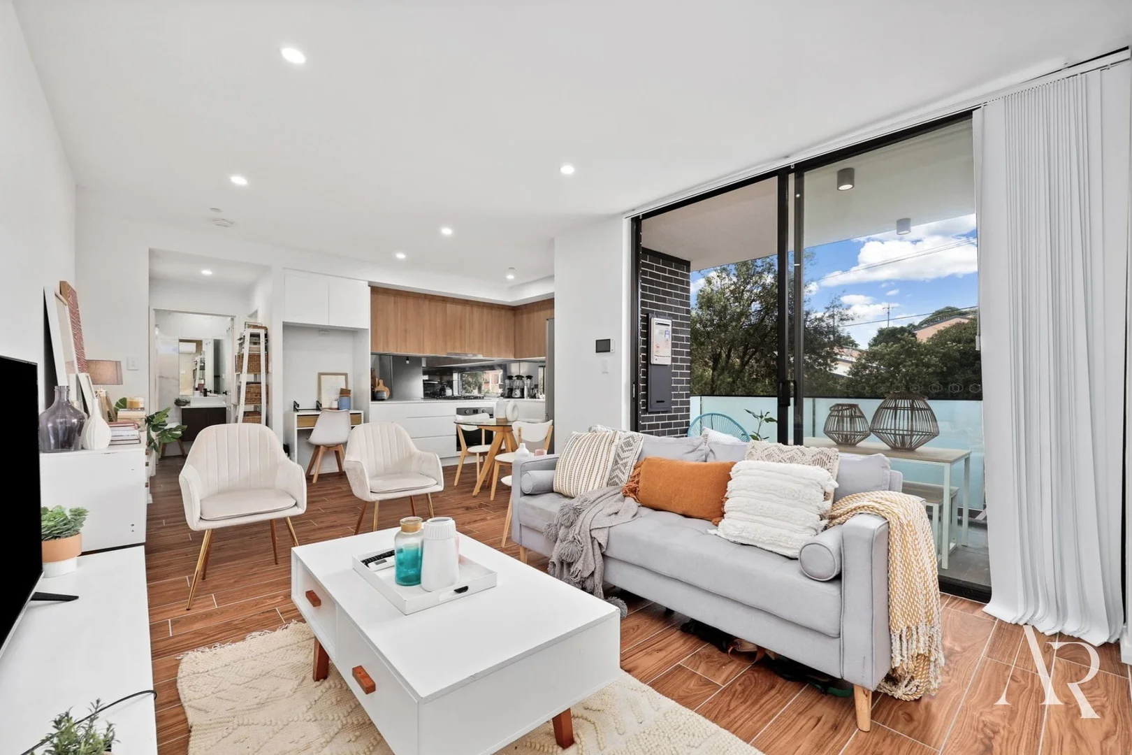 Additional image 4 of 103/13 Pearce Ave, Peakhurst NSW 2210