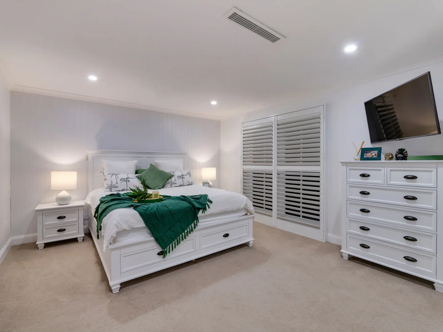 Additional image 8 of 17 Salerno Street, Isle Of Capri QLD 4217