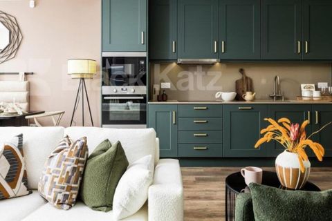 Caxton Road, Wood Green N22