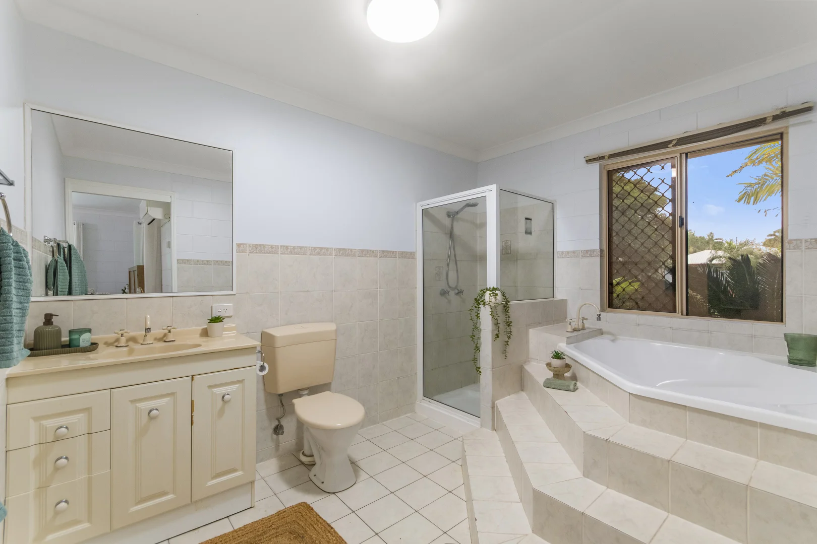 Additional image 9 of 48 Wayne Street, Kelso QLD 4815