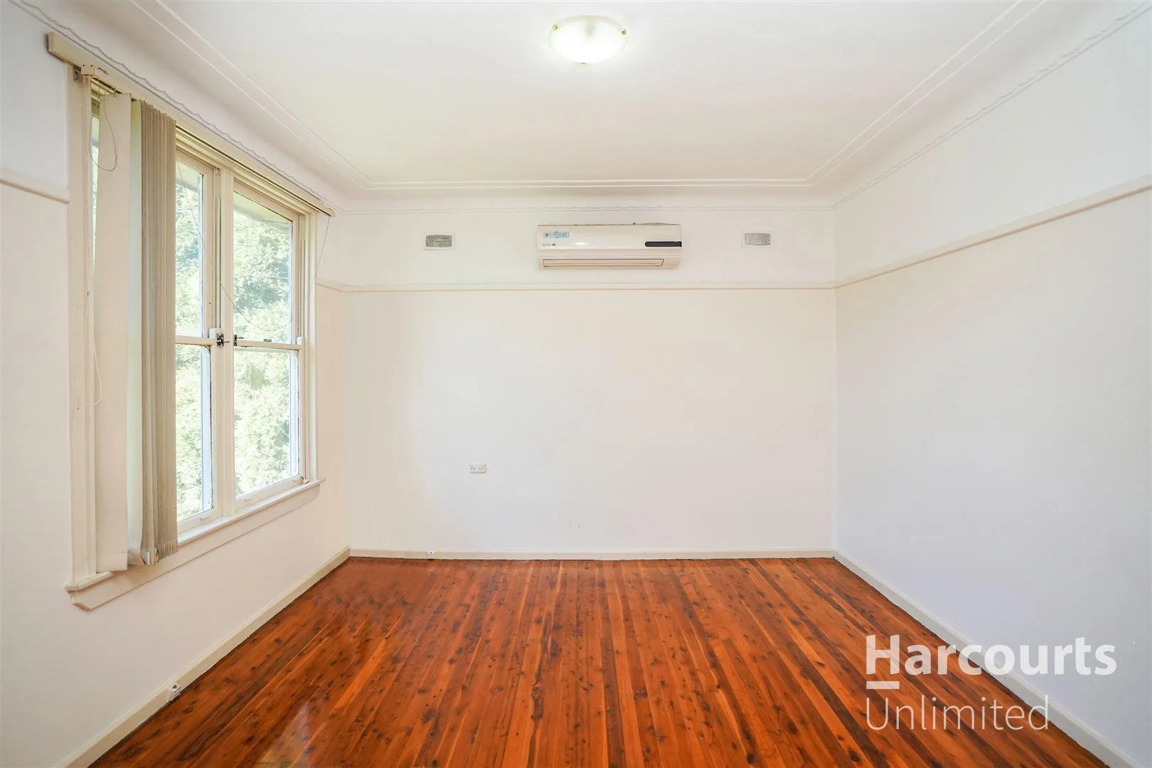 Additional image 2 of 30 Funda Crescent, Lalor Park NSW 2147