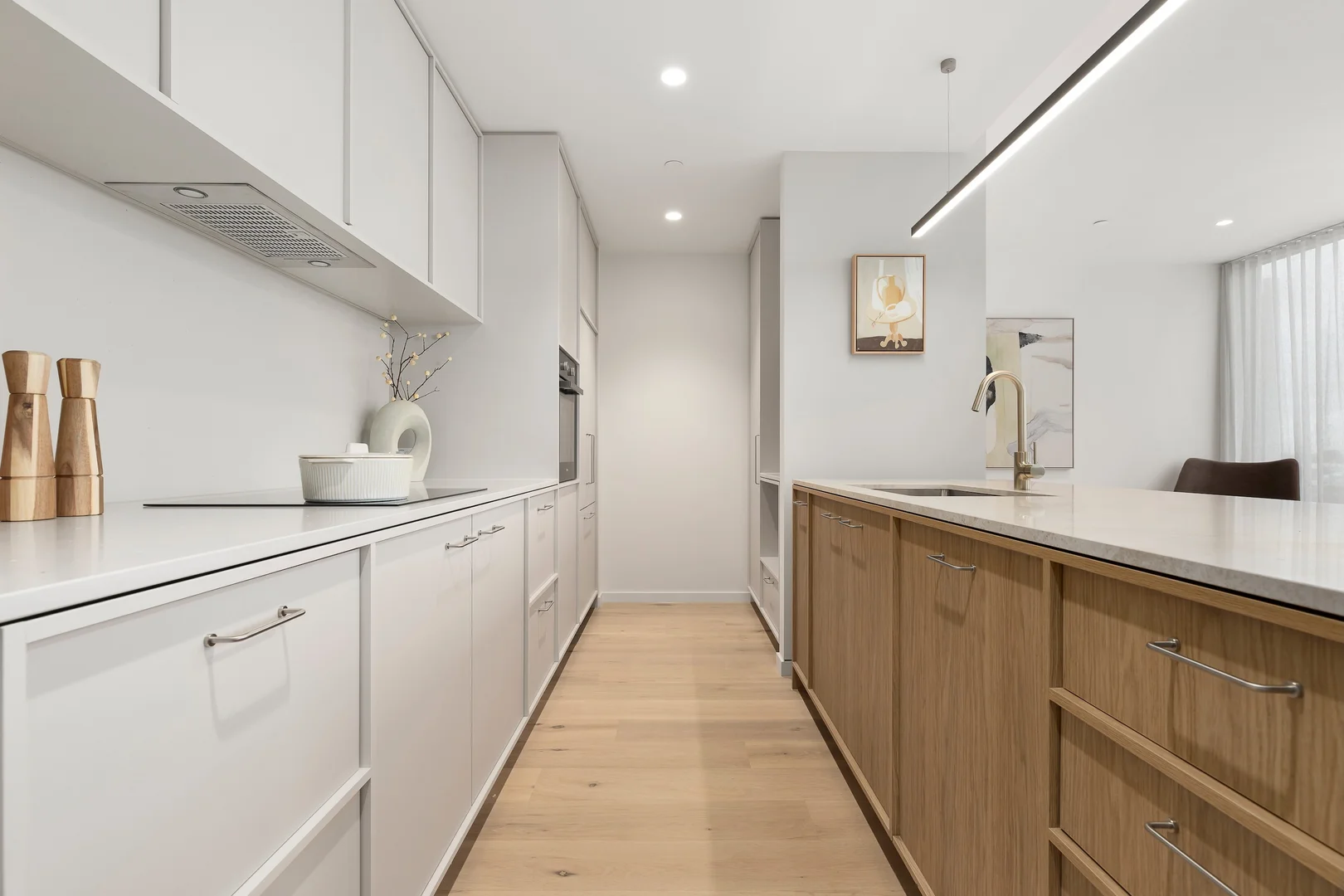 301/466 Hampton Street, Hampton VIC 3188 photo 3
