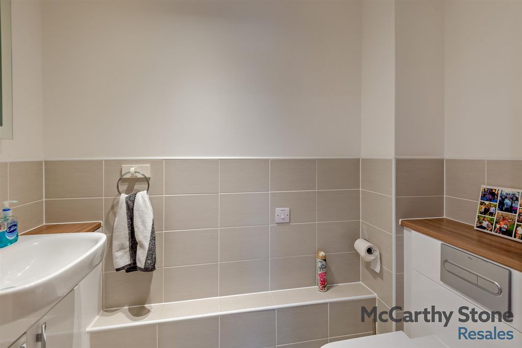 Additional image 8 of 2 bed flat for saleStudio Way, Borehamwood WD6