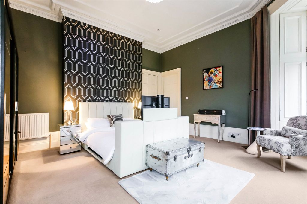 2 bed flat for saleWilderness Brae, Cumbernauld, Glasgow, North Lanarkshire G67 photo 5