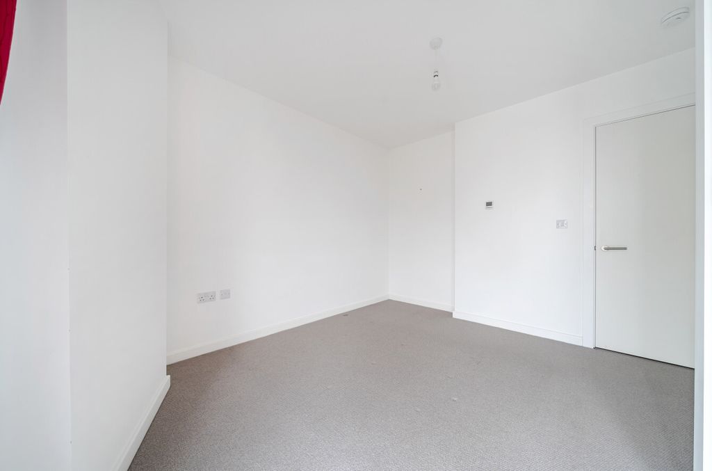Additional image 17 of 2 bed flat for saleSt. Marks Square, Bromley BR2
