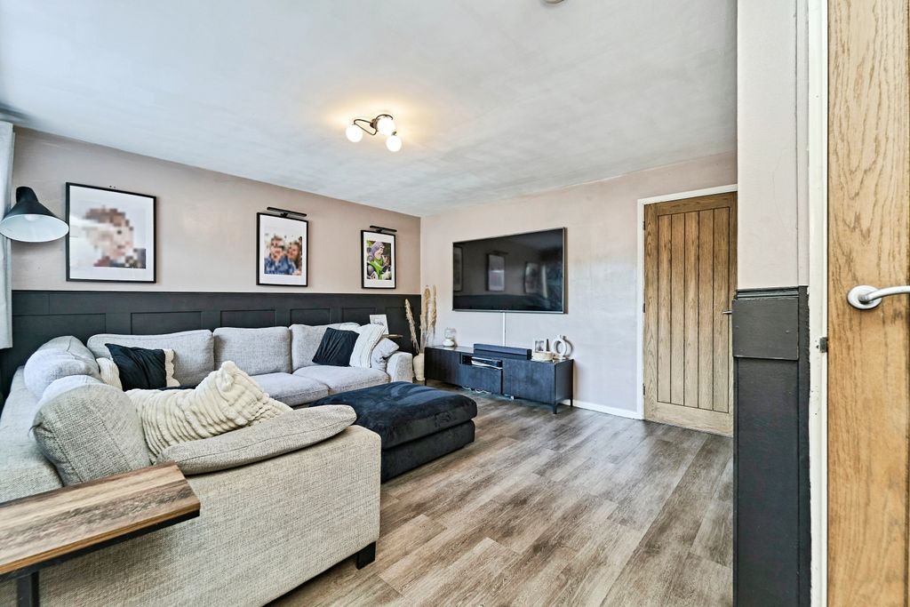 Additional image 2 of 3 bed terraced house for saleDanesbridge, Bridgnorth WV15