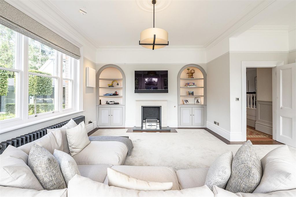 Additional image 5 of 6 bed detached house for saleHatching Green, Harpenden AL5