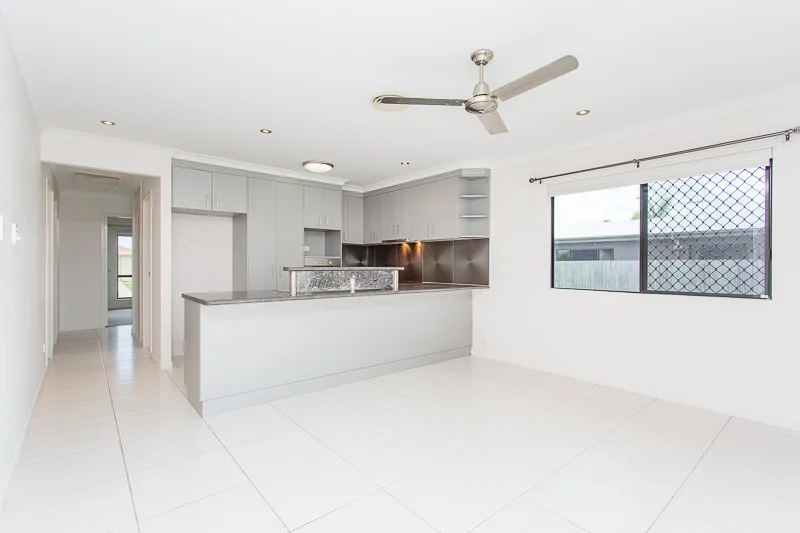 16 Raylene Street, Mount Pleasant QLD 4740 photo 3