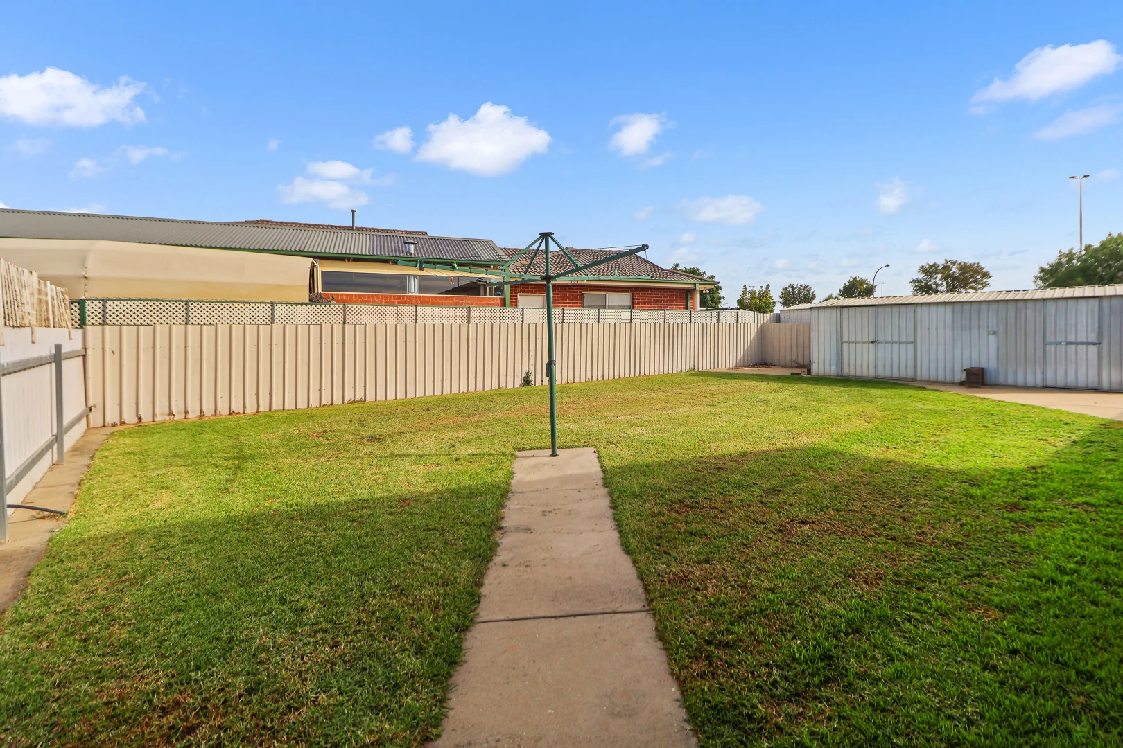 Additional image 3 of 26 Yentoo Drive, Glenfield Park NSW 2650