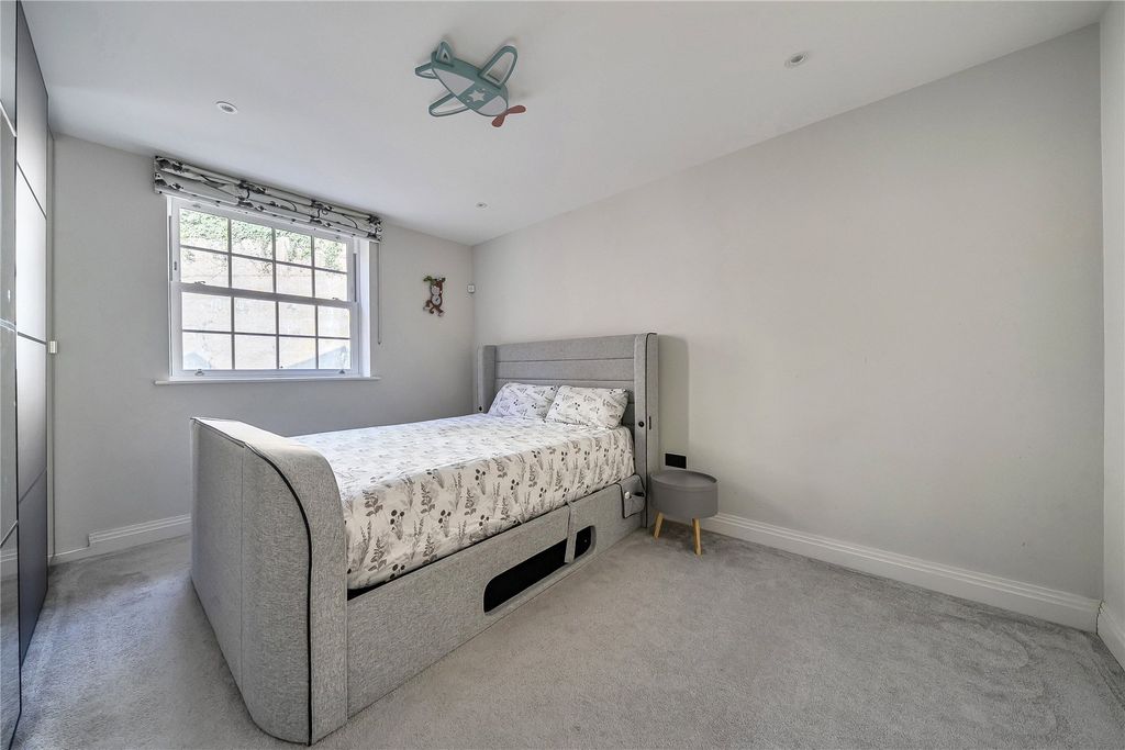 Additional image 7 of 2 bed flat for saleWoodlands Road, Bromley BR1