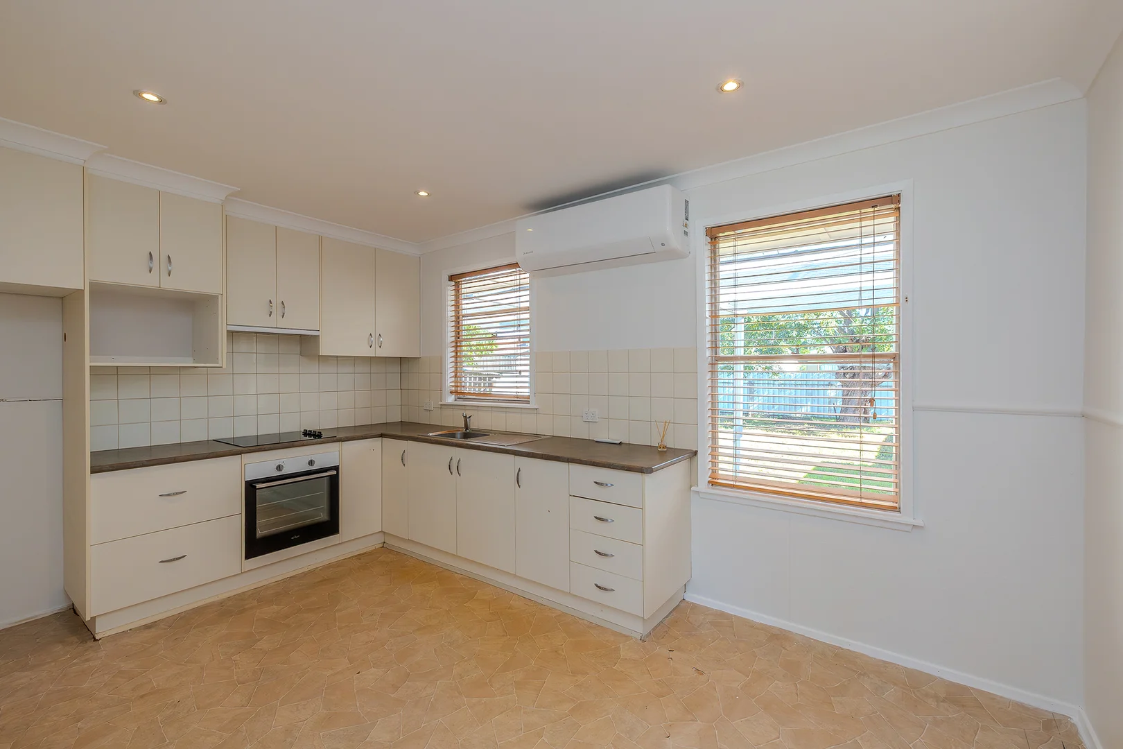 Additional image 7 of 52 Brian Cres, Mildura VIC 3500