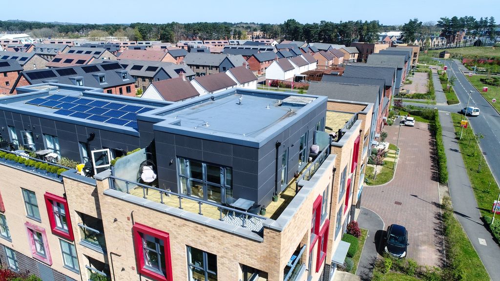Additional image 2 of 1 bed flat for saleThorpe Court, Thorpe Close, Bordon GU35