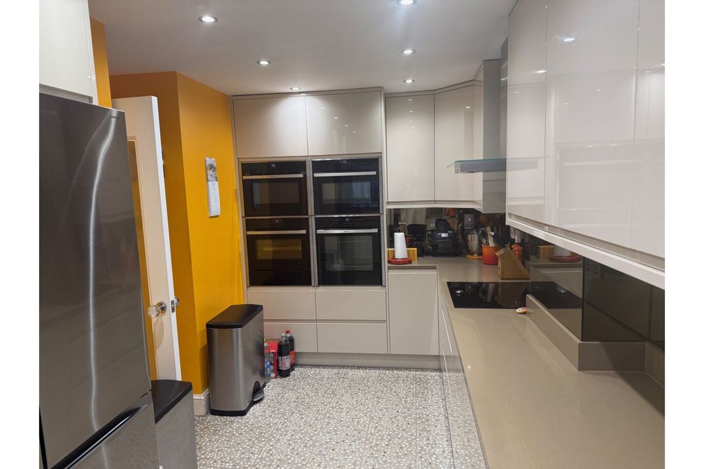 Additional image 9 of 3 bed town house for saleHawthorne Road, Bootle L20