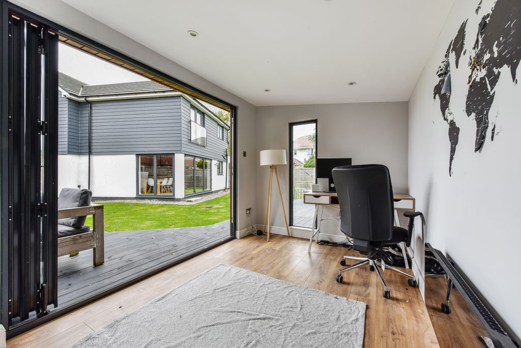 Additional image 31 of 4 bed detached house for saleRudwicks Close, Felpham PO22